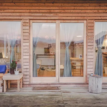 Holiday home Pri Kamnu