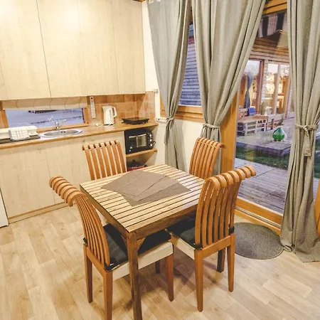 Tatil Evi Pri Kamnu *
