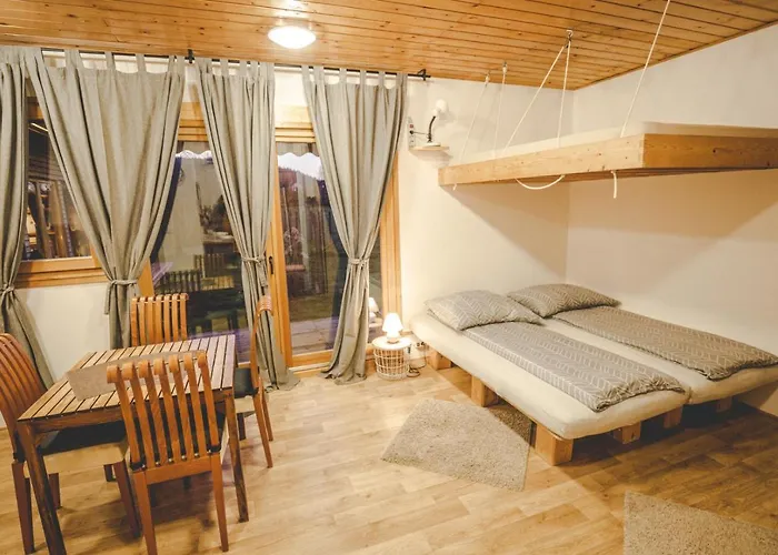 Holiday home Pri Kamnu