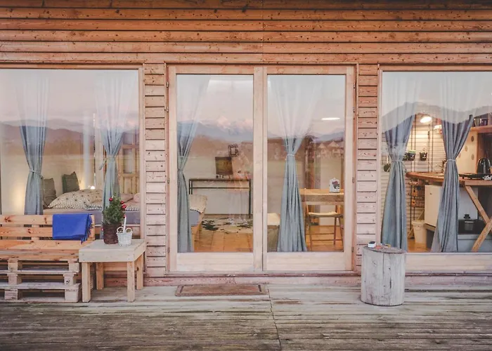 Holiday home Pri Kamnu