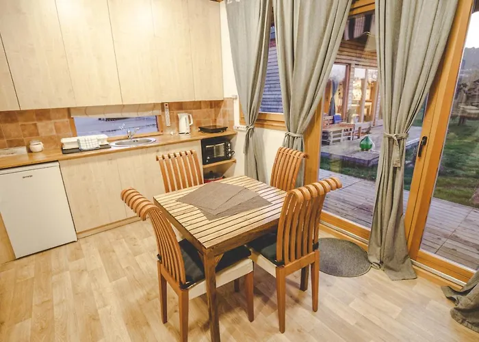 Holiday home Pri Kamnu *